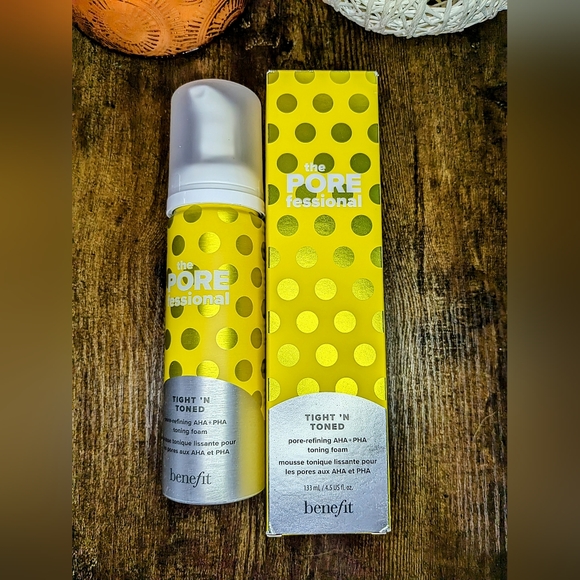BENEFIT COSMETICS The POREfessional Tight ’n Toned Pore-Refining AHA+PHA Toner - Picture 5 of 15